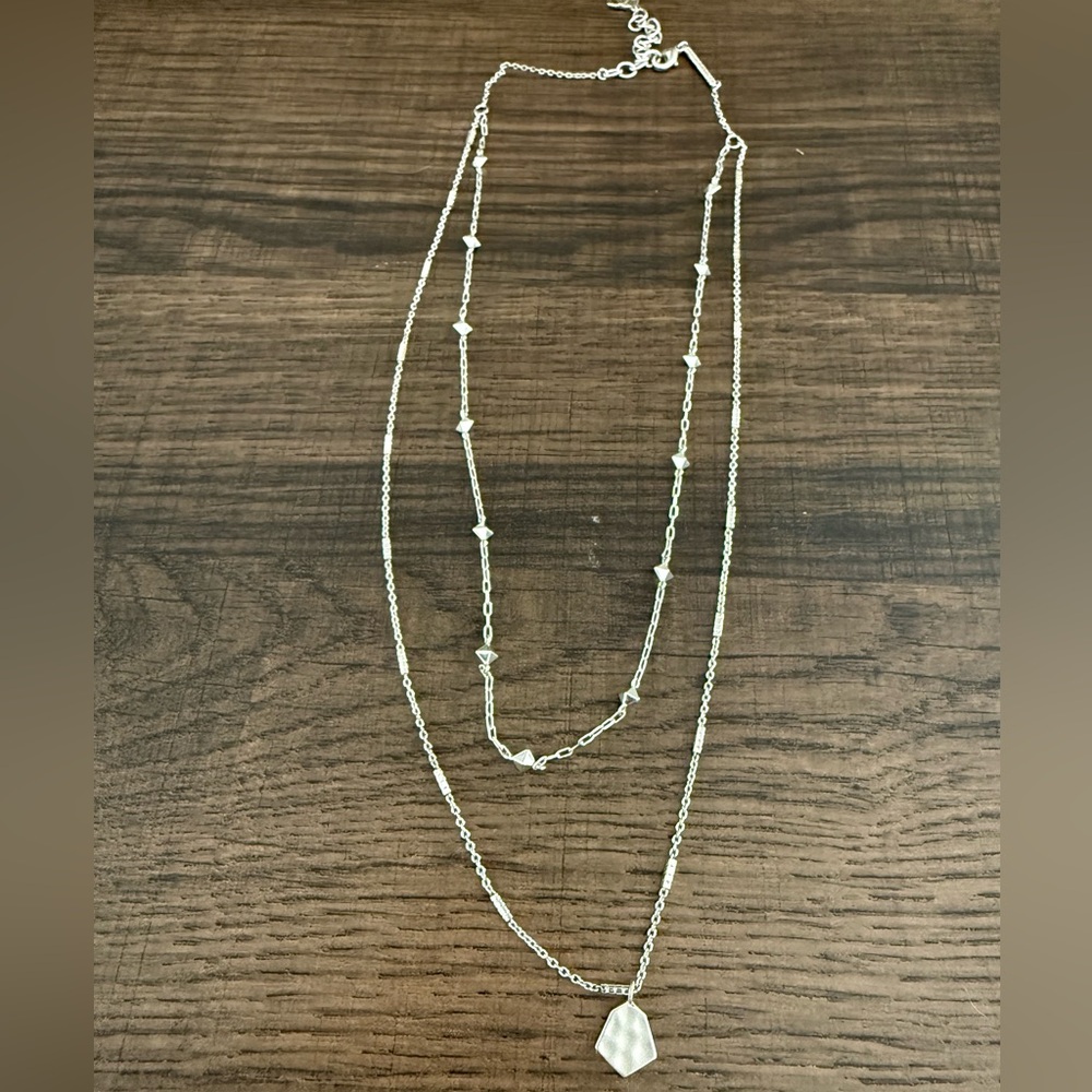Kendra Scott Necklace